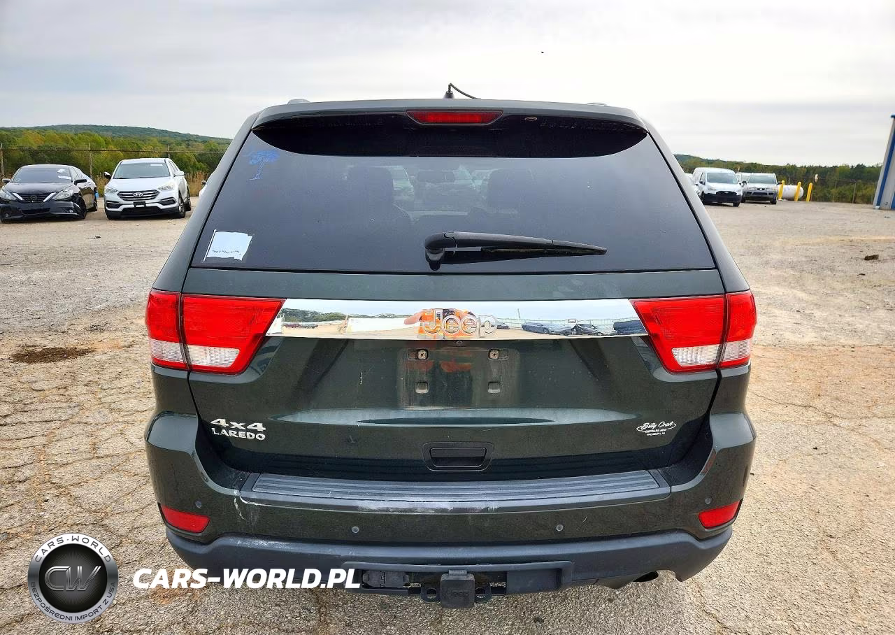 2011 Jeep Grand Cherokee Laredo VIN:1J4RR4GG0BC739145 - 6