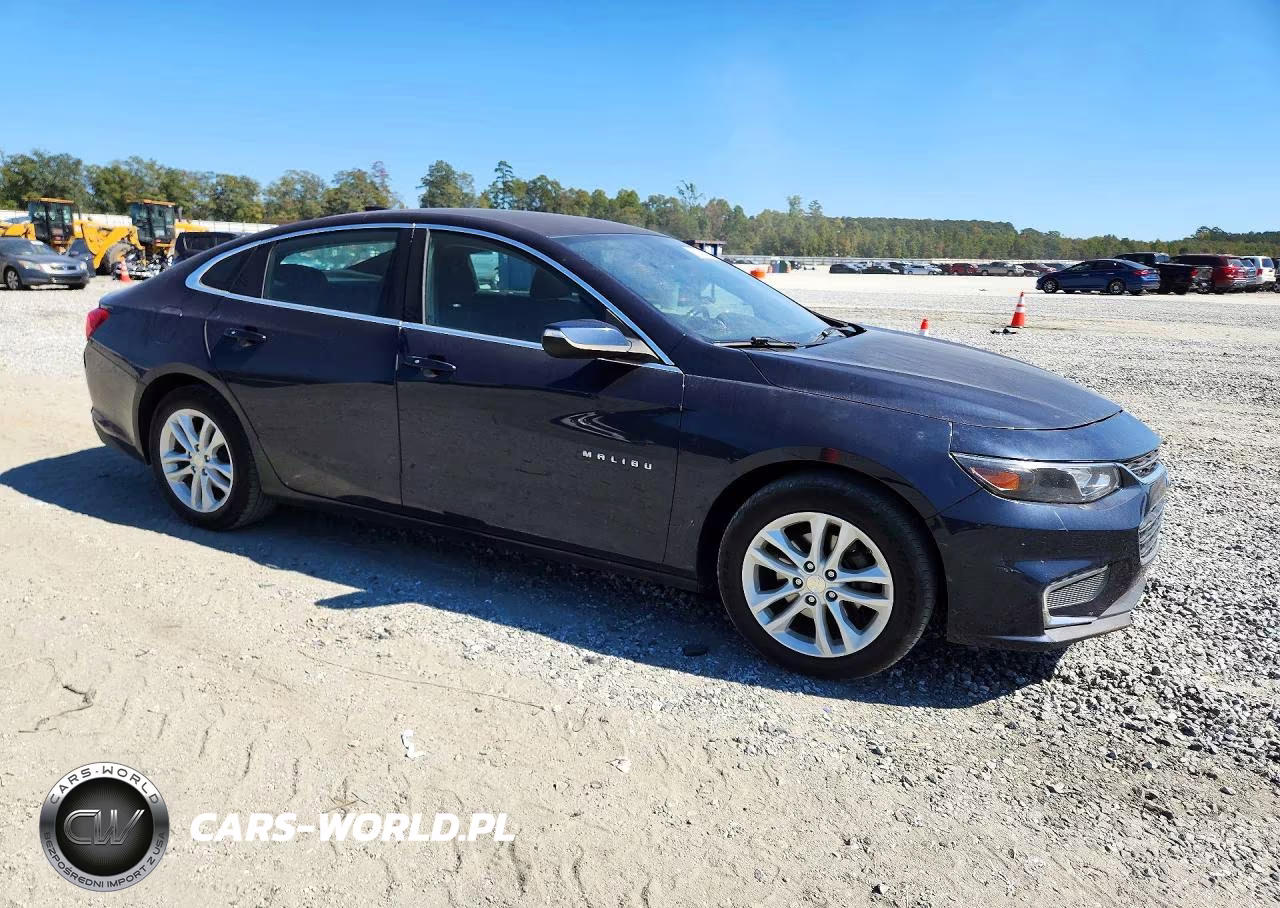 2016 Chevrolet Malibu Lt VIN:1G1ZE5ST6GF202175 - 4