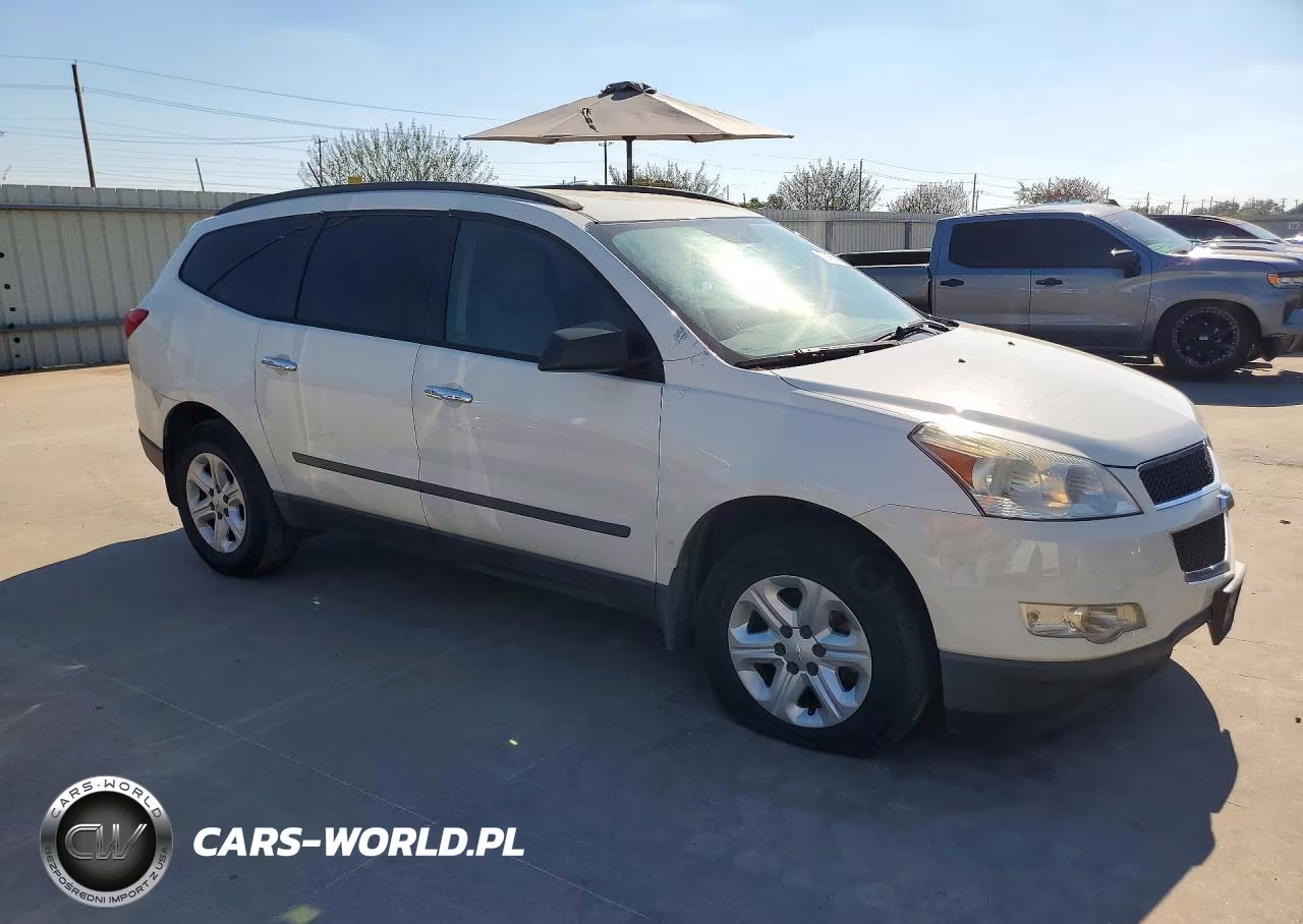 2011 Chevrolet Traverse Ls VIN:1GNKREED8BJ349760 - 4