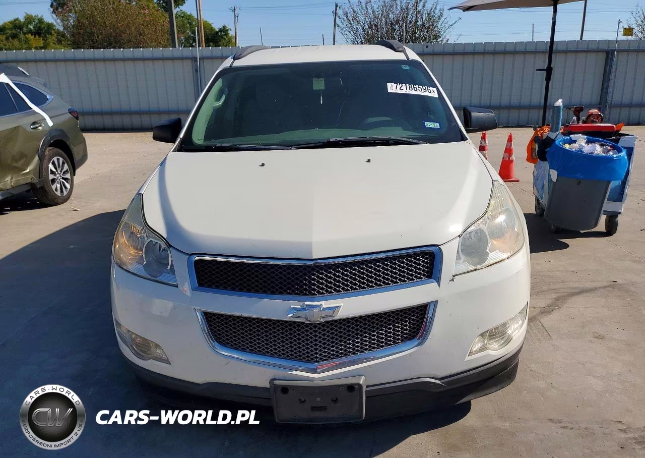 2011 Chevrolet Traverse Ls VIN:1GNKREED8BJ349760 - 5