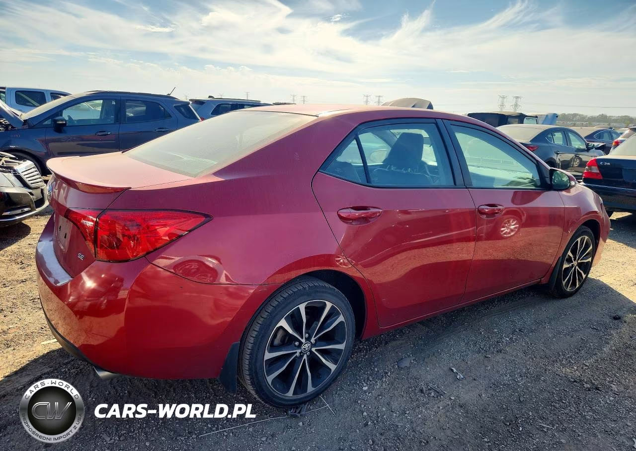 2017 Toyota Corolla Se VIN:2T1BURHE8HC871618 - 3