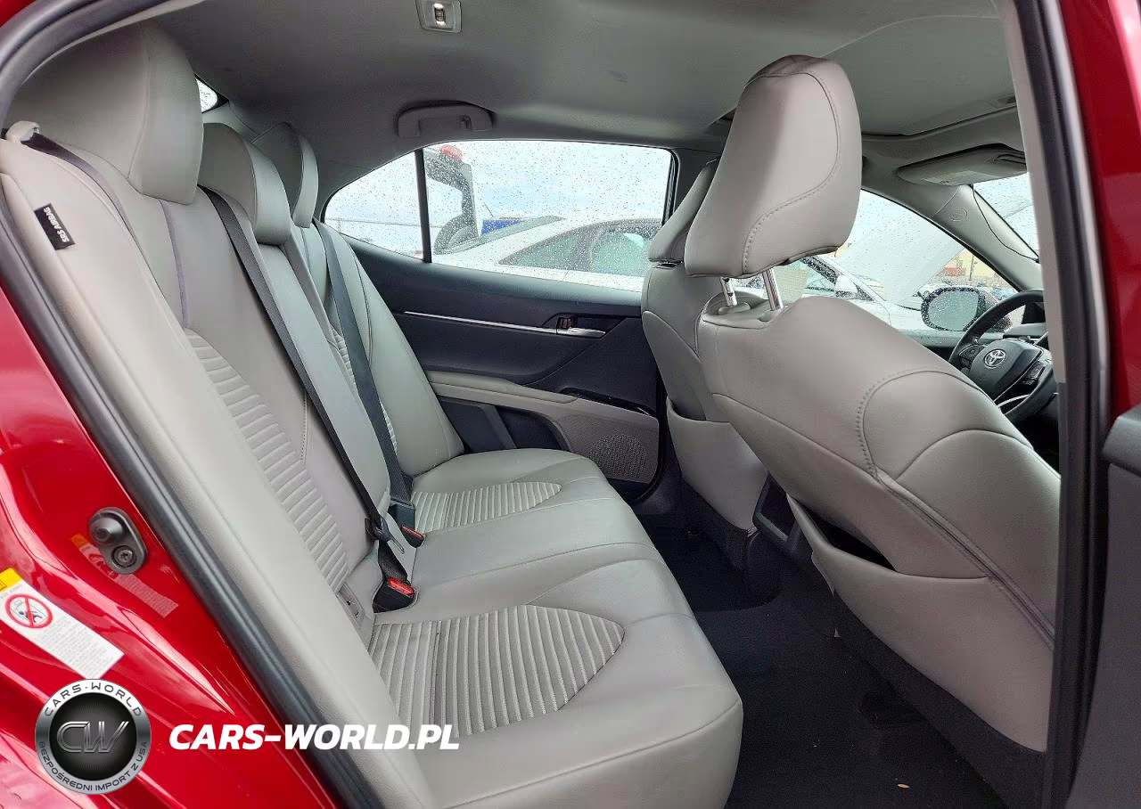 2018 Toyota Camry Se VIN:4T1B11HK2JU582206 - 10