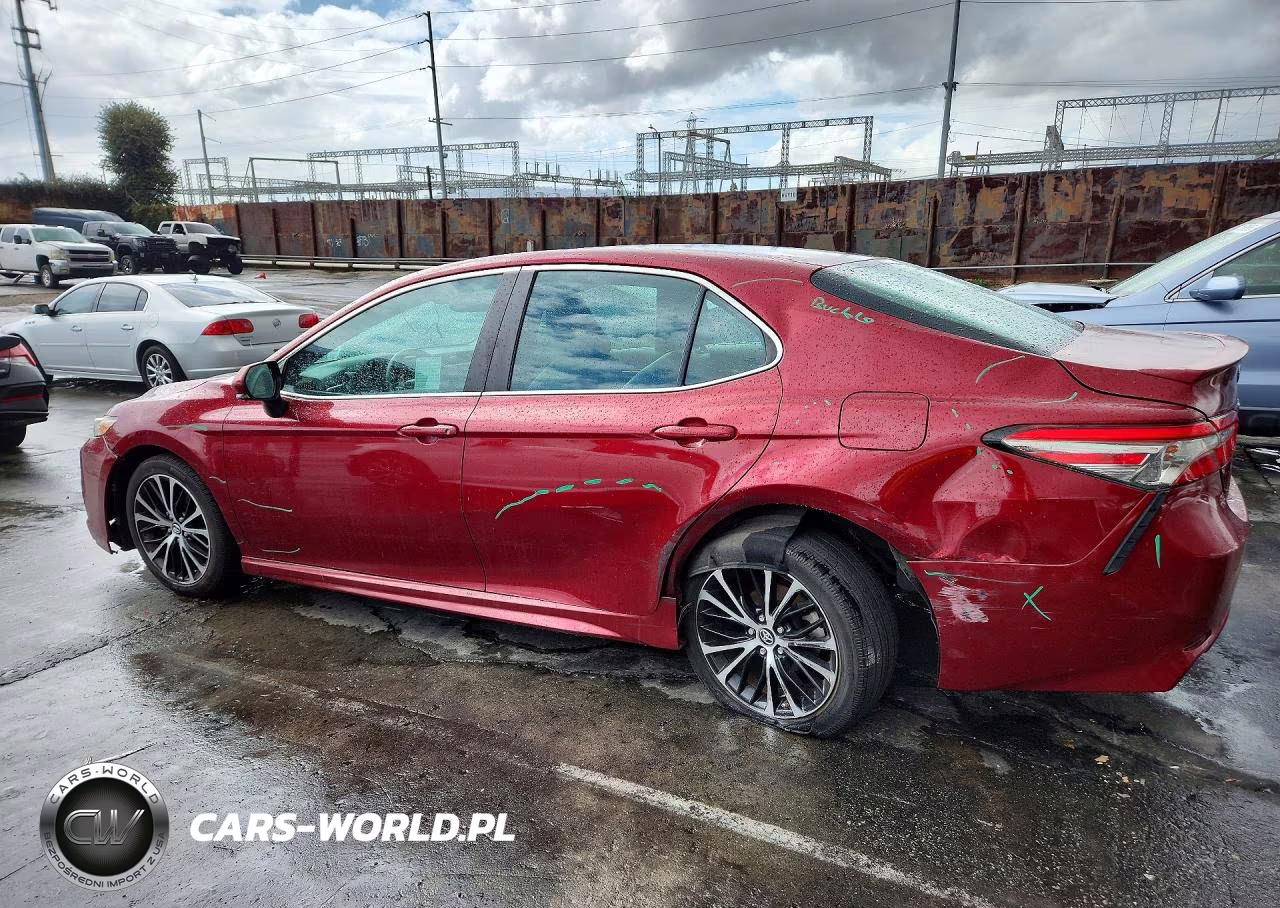 2018 Toyota Camry Se VIN:4T1B11HK2JU582206 - 2