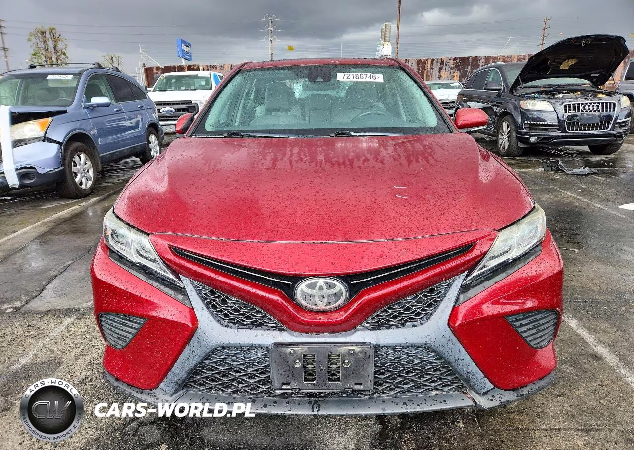2018 Toyota Camry Se VIN:4T1B11HK2JU582206 - 5