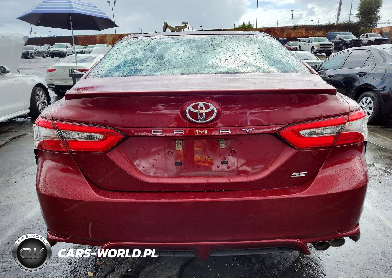 2018 Toyota Camry Se VIN:4T1B11HK2JU582206 - 6