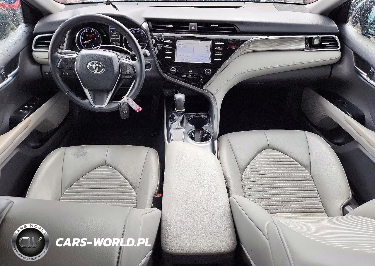 2018 Toyota Camry Se VIN:4T1B11HK2JU582206 - 8