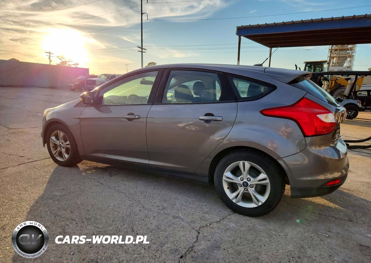 2014 Ford Focus Se VIN:1FADP3K25EL284105 - 2