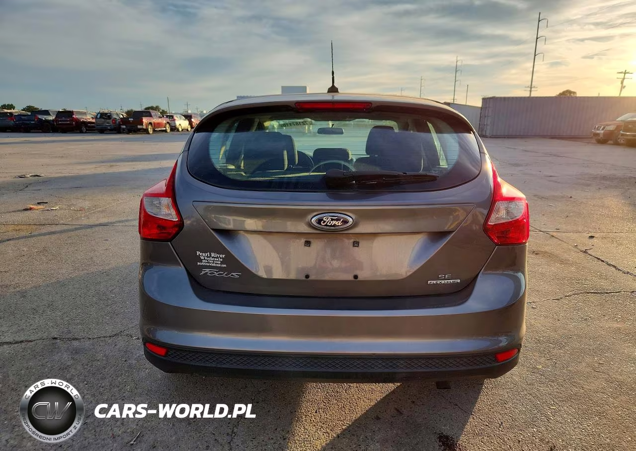 2014 Ford Focus Se VIN:1FADP3K25EL284105 - 6