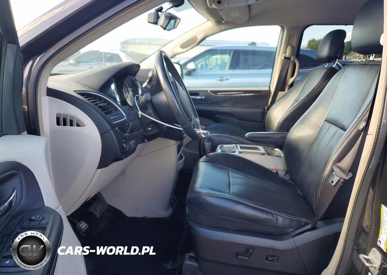 2012 Chrysler Town & Country Touring L VIN:2C4RC1CG2CR297604 - 7