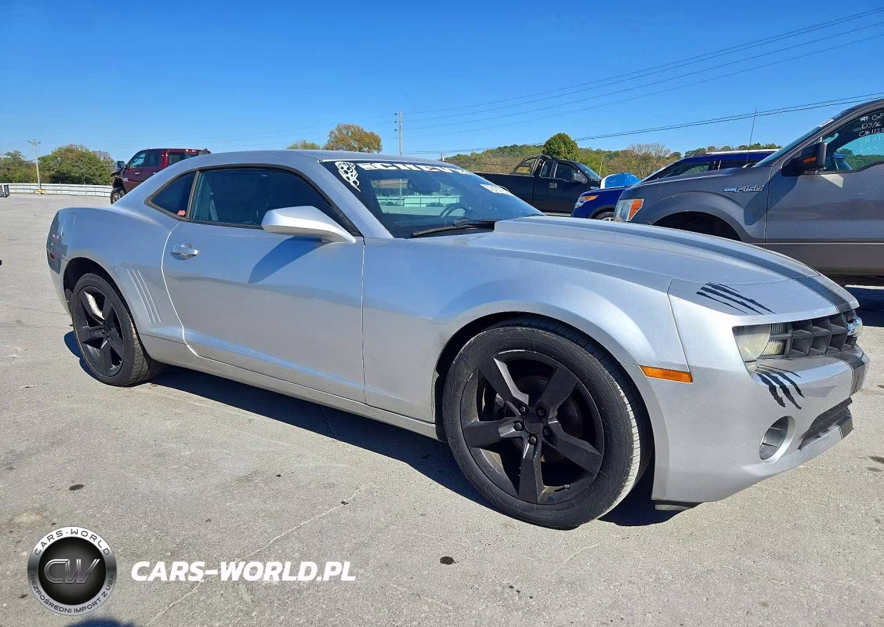 2011 Chevrolet Camaro Lt VIN:2G1FB1ED3B9123508 - 4