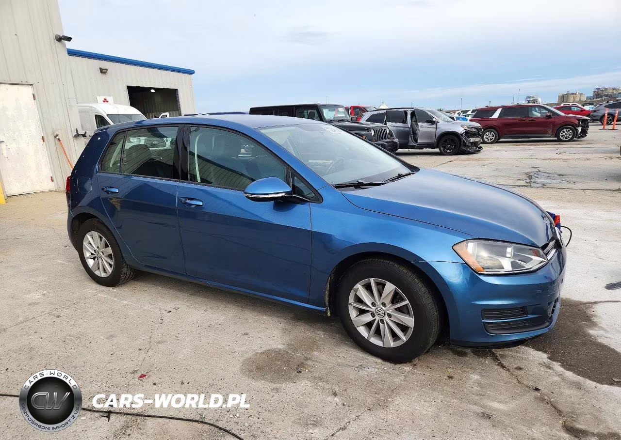 2015 Volkswagen Golf VIN:3VW217AU9FM018256 - 4