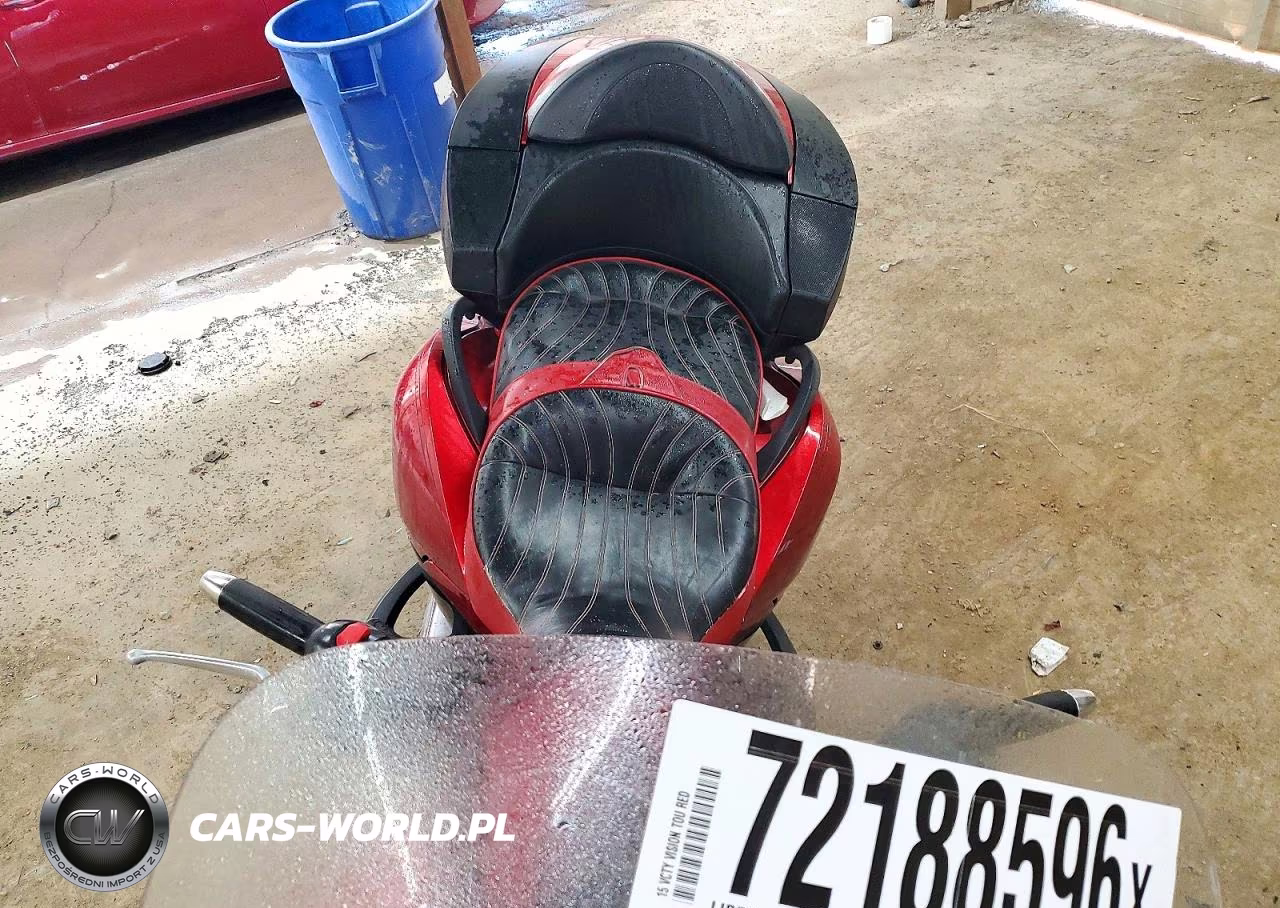 2015 Victory Motorcycles Vision Tour VIN:5VPSW36N8F3038256 - 5