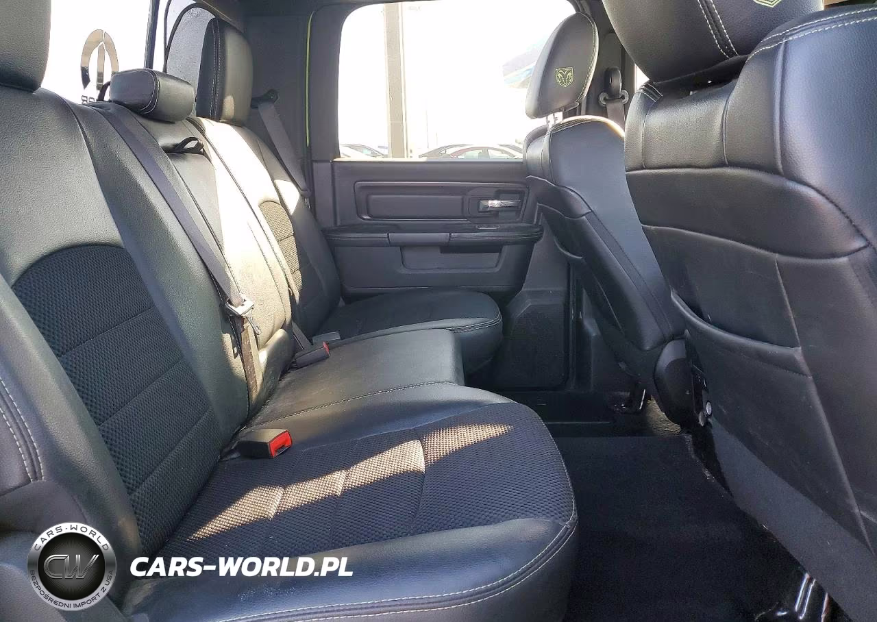 2017 Ram 1500 Sport VIN:1C6RR6MT1HS824911 - 10