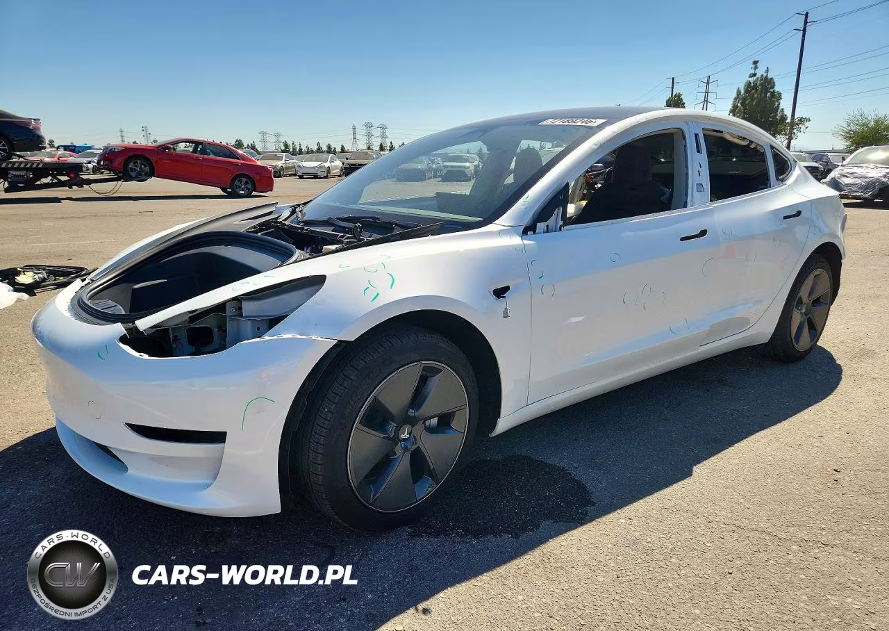 2023 Tesla Model 3 – zdjęcie 1 z 13