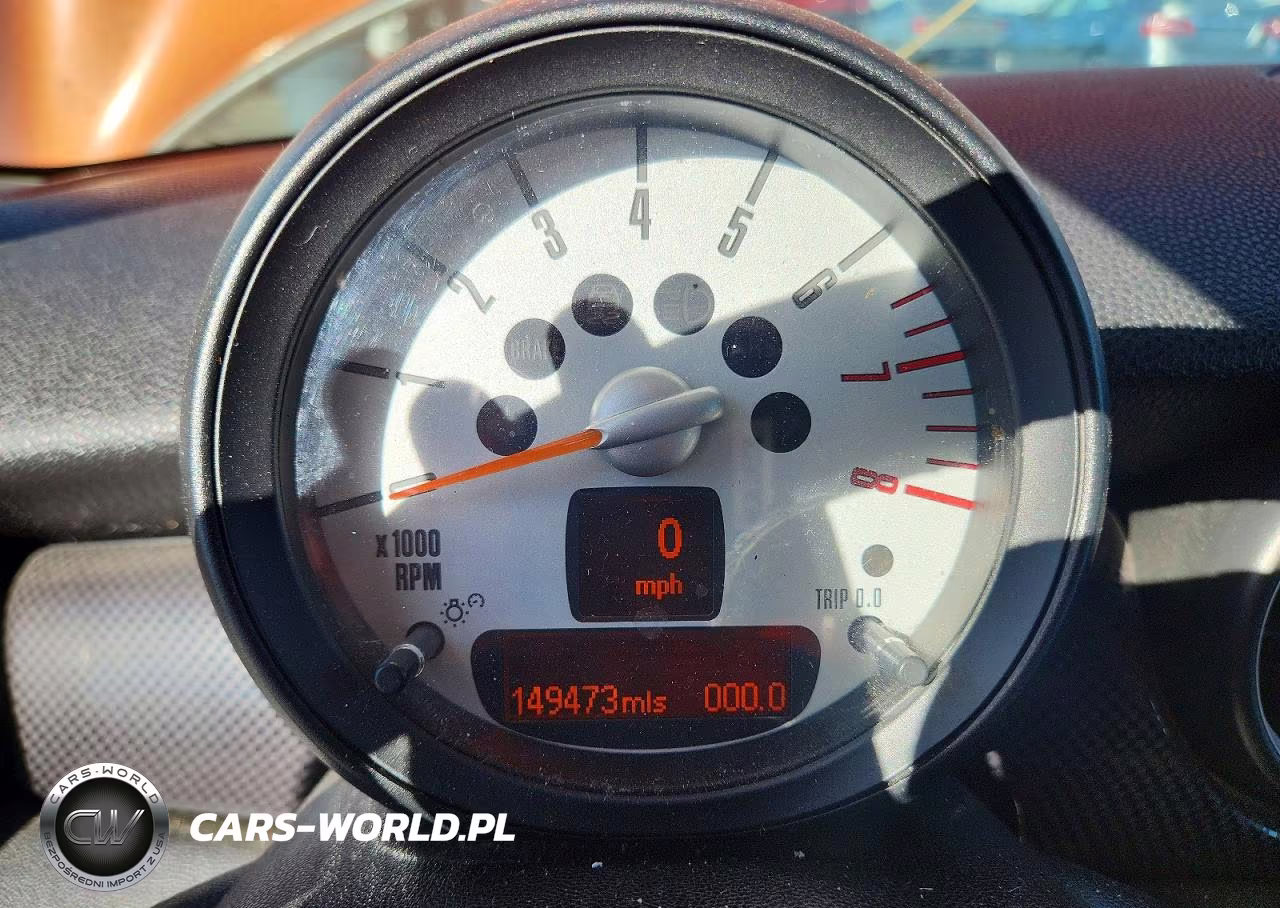 MINI COOPER S C VIN:WMWZG3C54DT576686 - 9