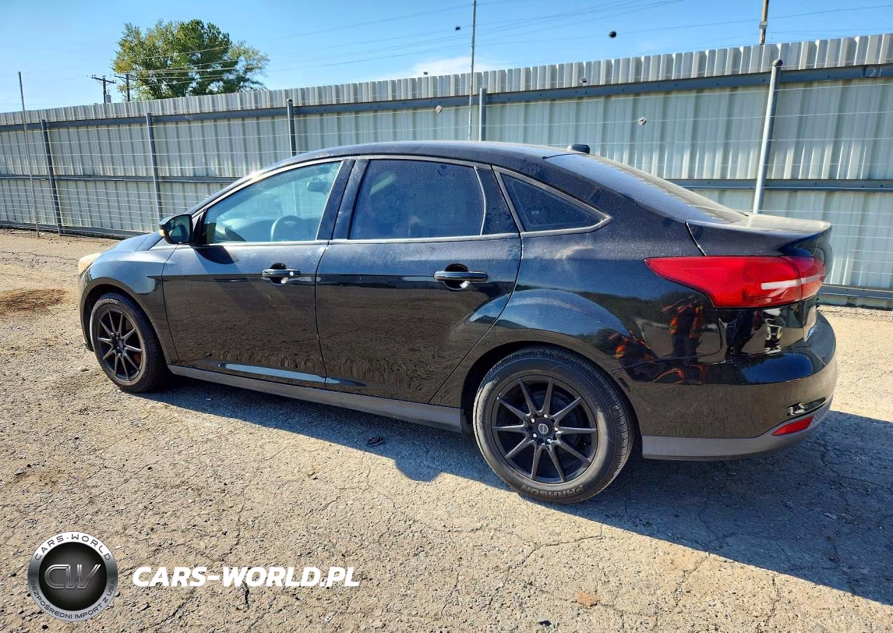 2015 Ford Focus Se VIN:1FADP3F28FL262191 - 2