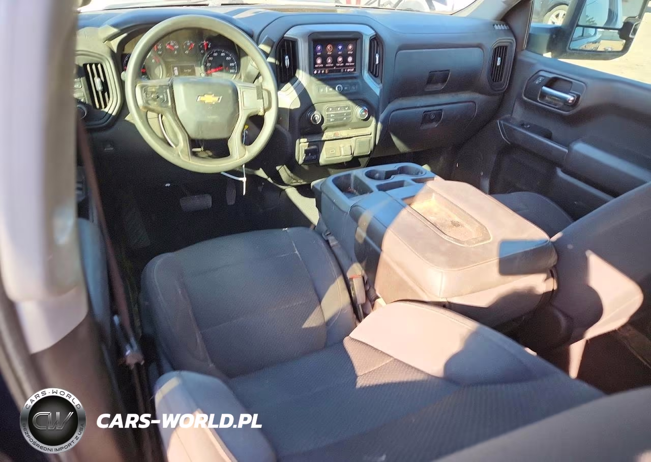 2019 Chevrolet Silverado K1500 Custom VIN:3GCUYBEF3KG700290 - 8