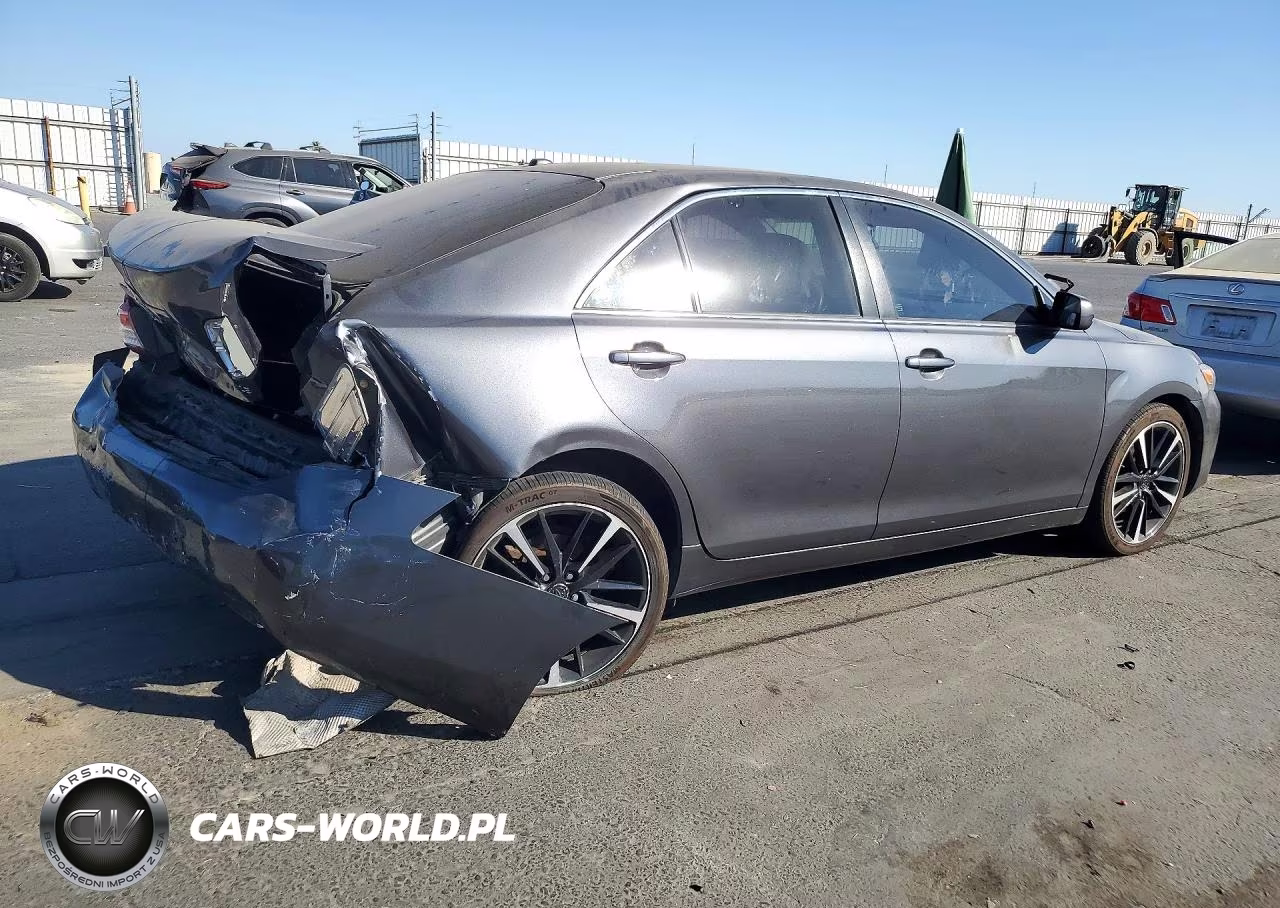 2010 Toyota Camry Le VIN:4T1BF3EK0AU044007 - 3