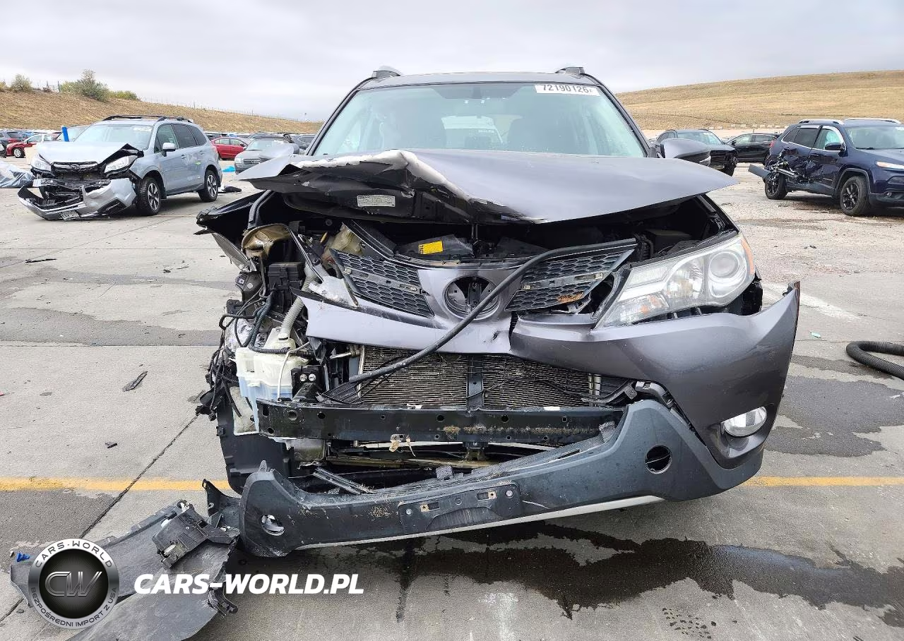 2015 Toyota Rav4 Xle VIN:2T3RFREVXFW307582 - 5