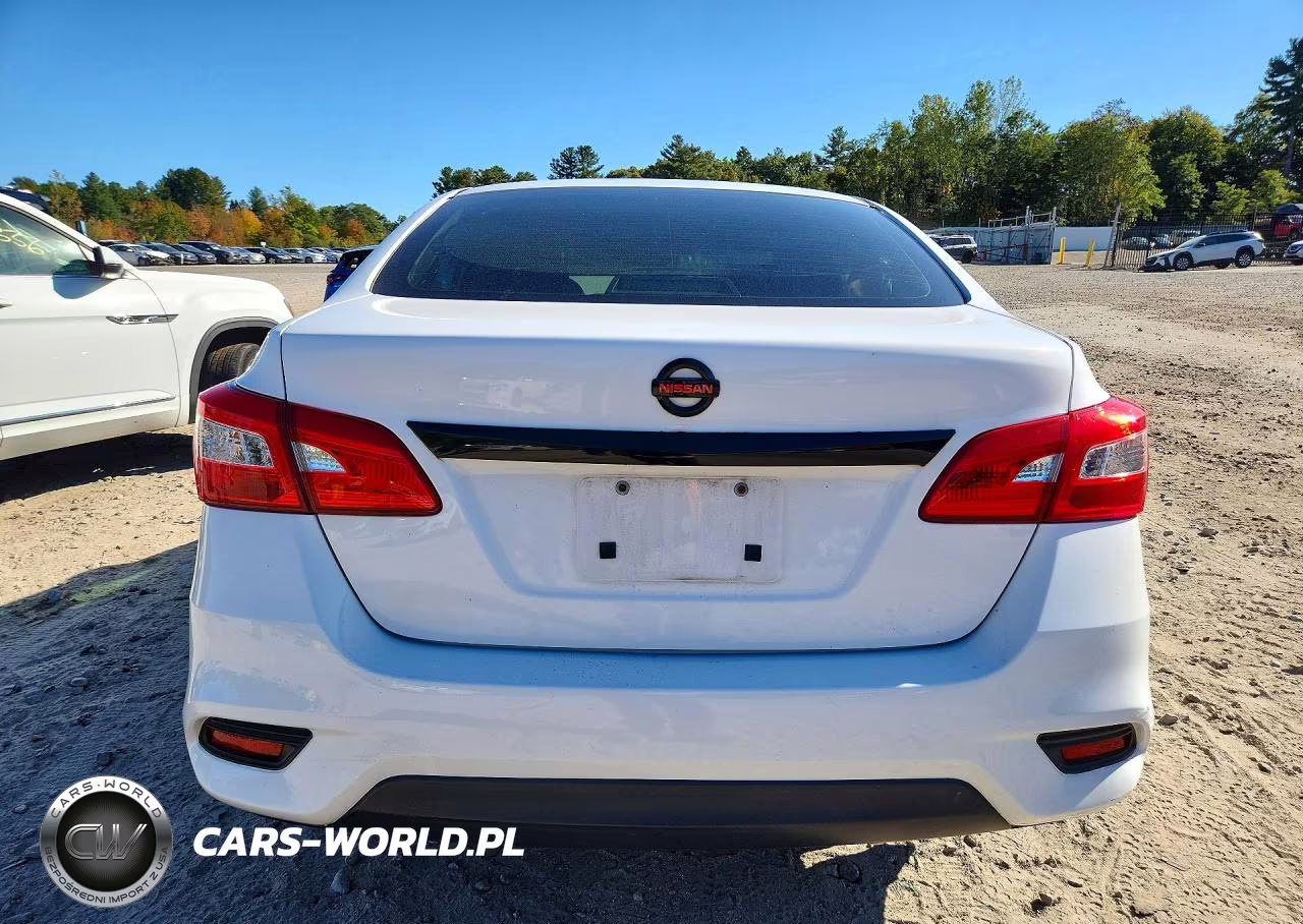 2017 Nissan Sentra S VIN:3N1AB7AP2HY352424 - 6