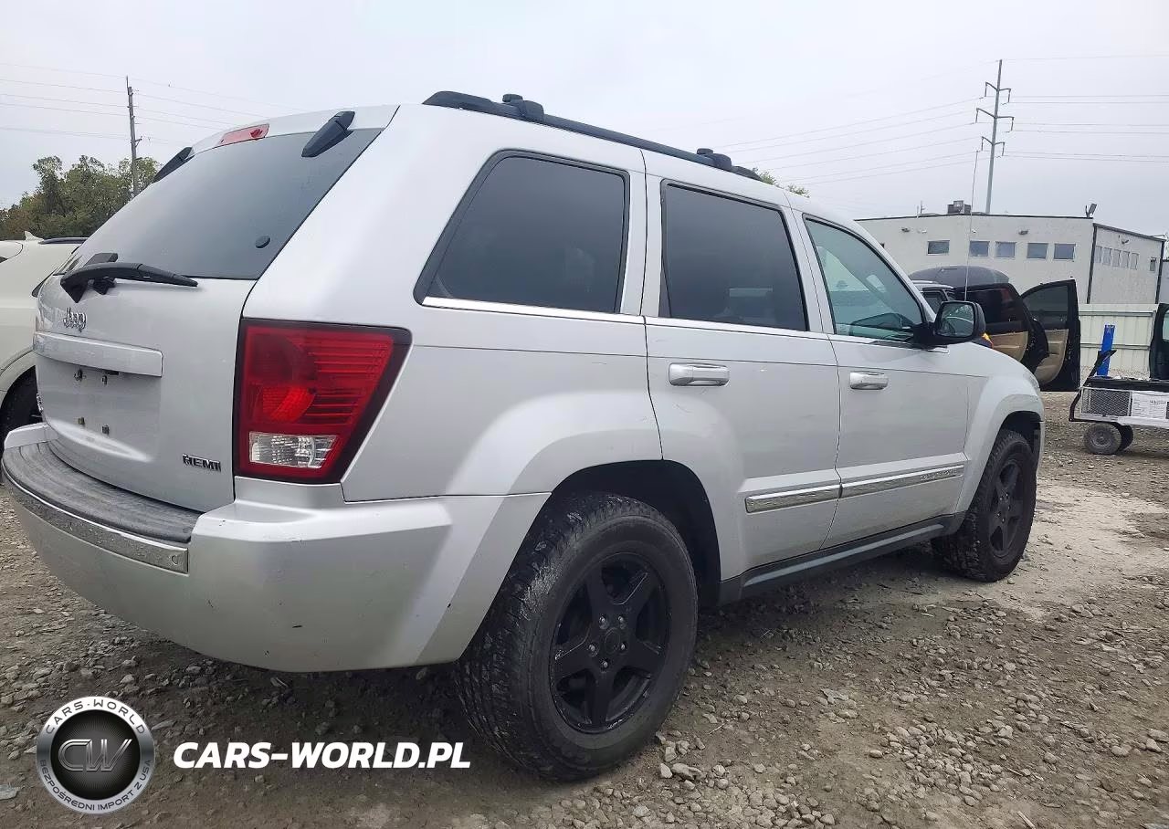 2007 Jeep Grand Cherokee Limited VIN:1J8HR58237C561497 - 3