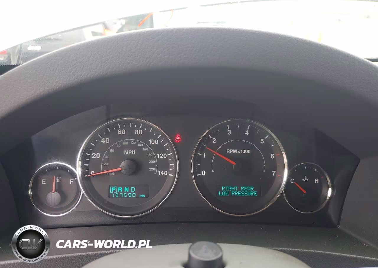 2007 Jeep Grand Cherokee Limited VIN:1J8HR58237C561497 - 9