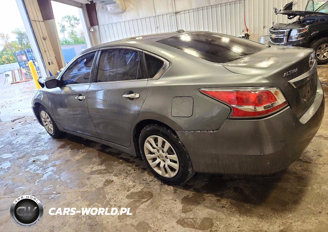2015 Nissan Altima 2.5 S VIN:1N4AL3AP8FN885610 - 2