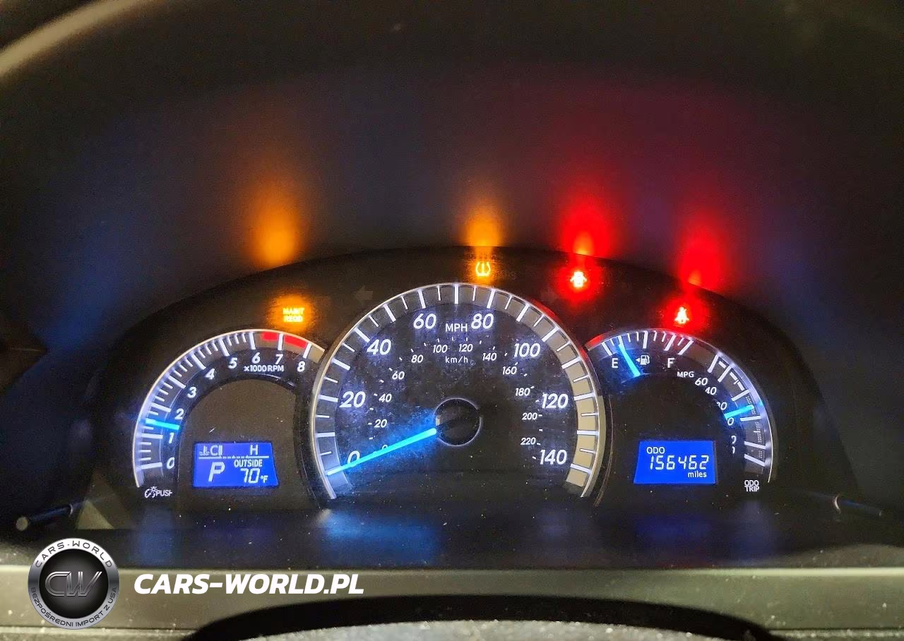 2014 Toyota Camry Se Sport VIN:4T1BF1FK3EU727635 - 9