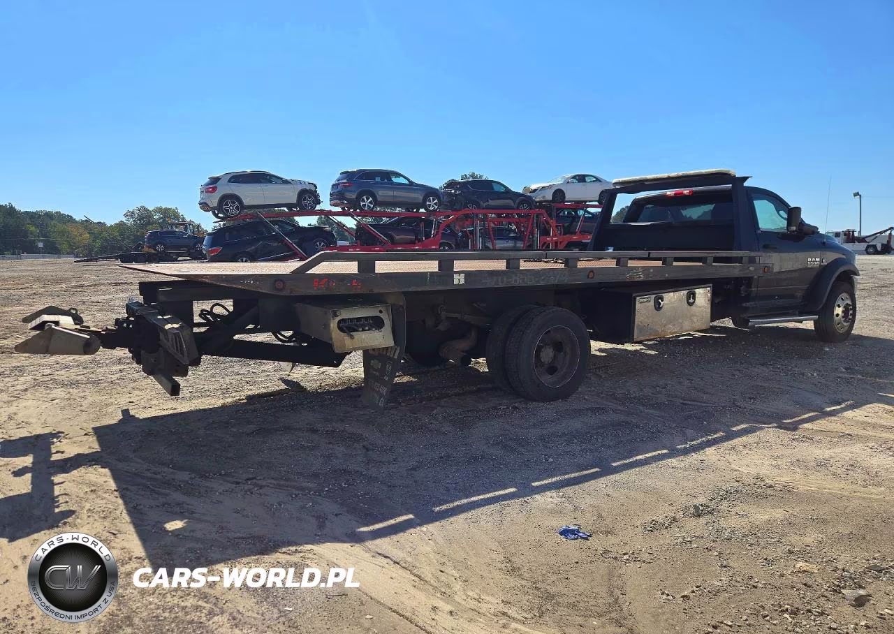 2018 Ram 5500 VIN:3C7WRMDLXJG175822 - 3