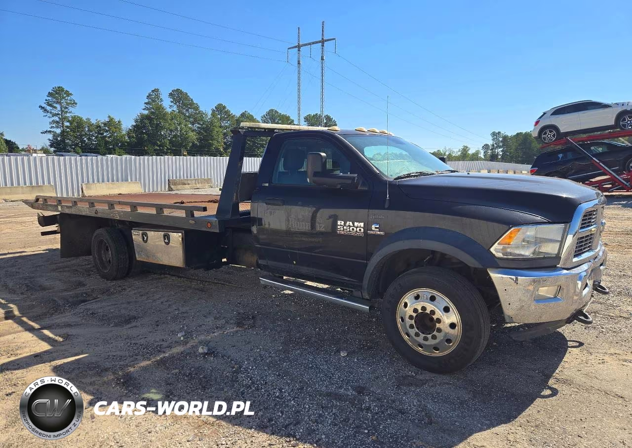 2018 Ram 5500 VIN:3C7WRMDLXJG175822 - 4
