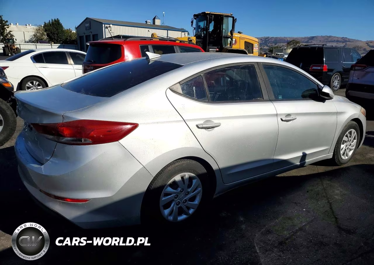 2017 Hyundai Elantra Se VIN:5NPD74LF5HH096128 - 3