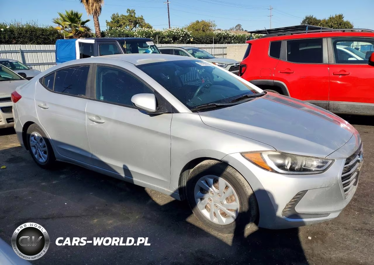 2017 Hyundai Elantra Se VIN:5NPD74LF5HH096128 - 4