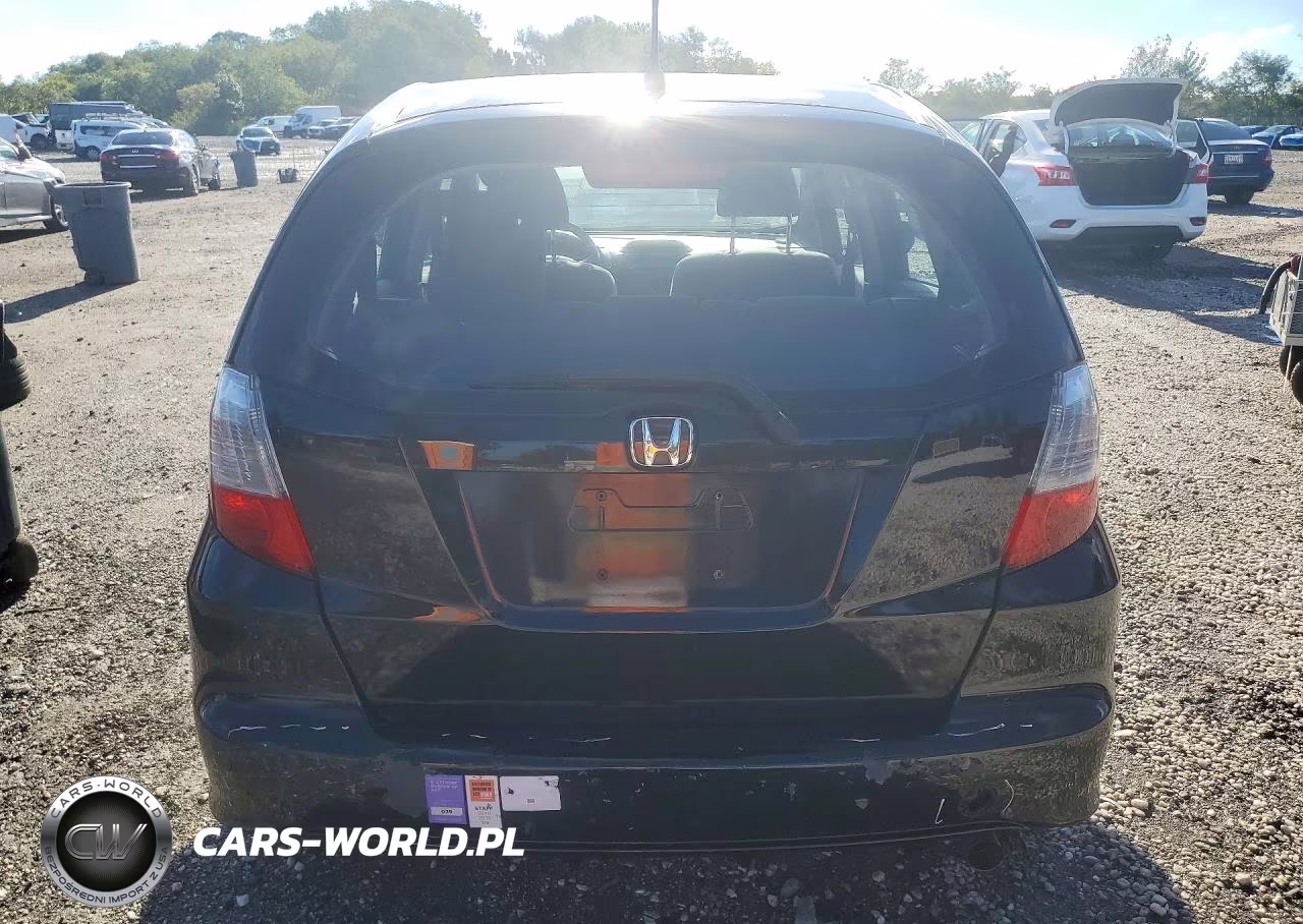 2012 Honda Fit VIN:JHMGE8H30CS008149 - 6