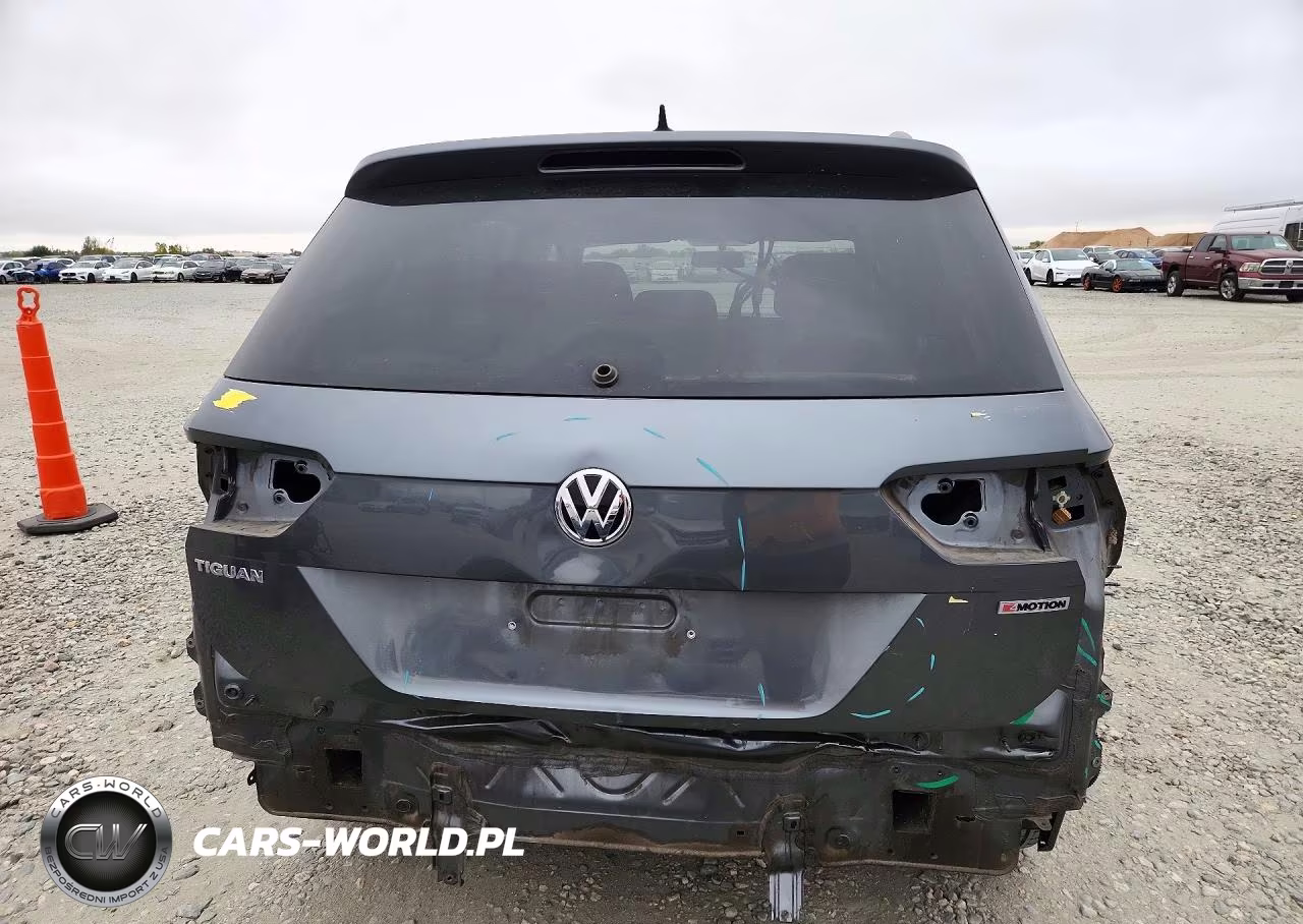 2020 Volkswagen Tiguan S VIN:3VV0B7AX9LM044838 - 6