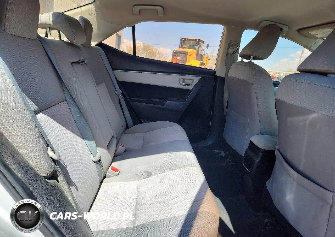 2015 Toyota Corolla Le VIN:5YFBURHE4FP179627 - 10