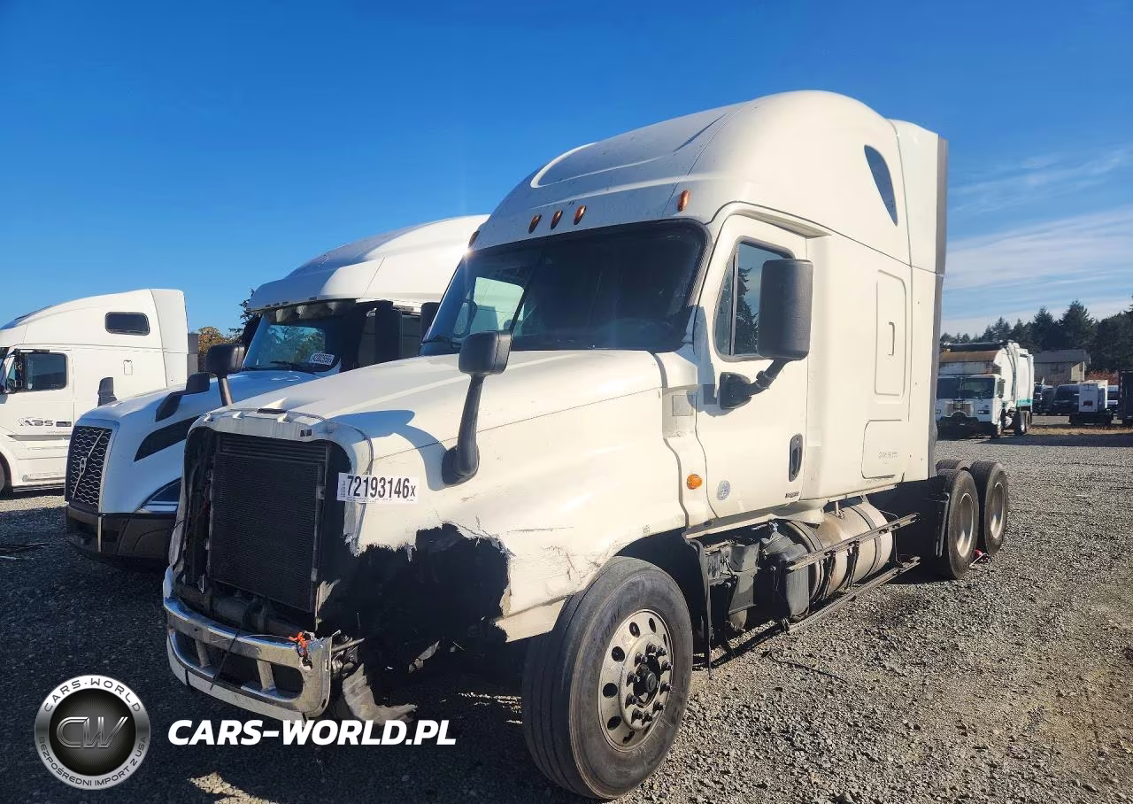 2017 Freightliner Cascadia 125 Semi Truck