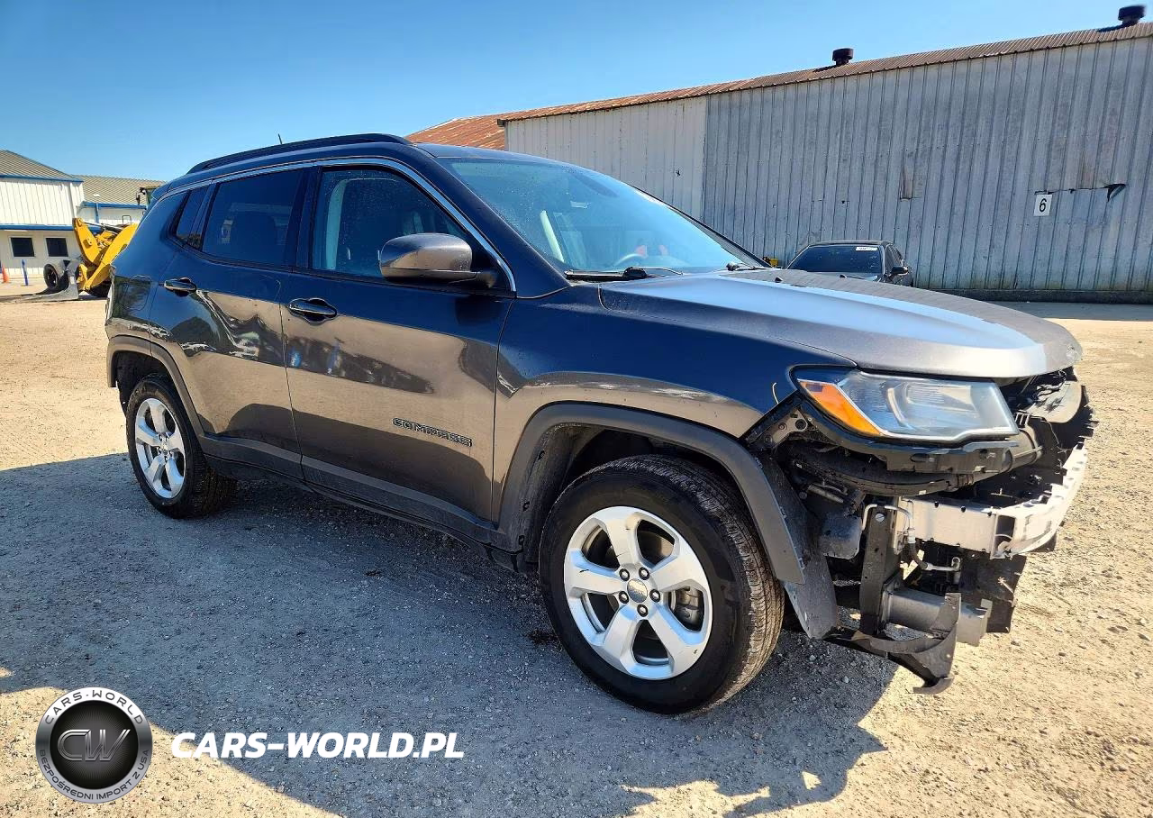 2021 Jeep Compass Latitude VIN:3C4NJDBB4MT566812 - 4