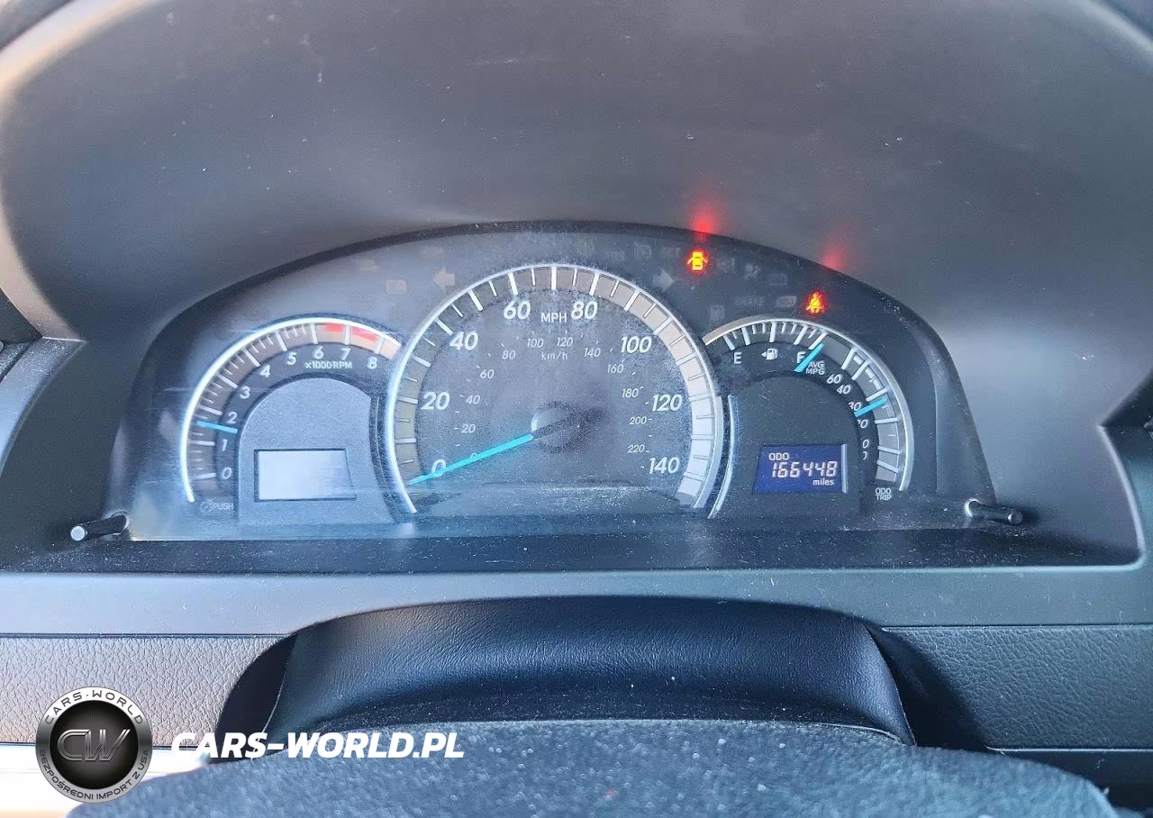 2014 Toyota Camry Se VIN:4T1BF1FK3EU770811 - 9