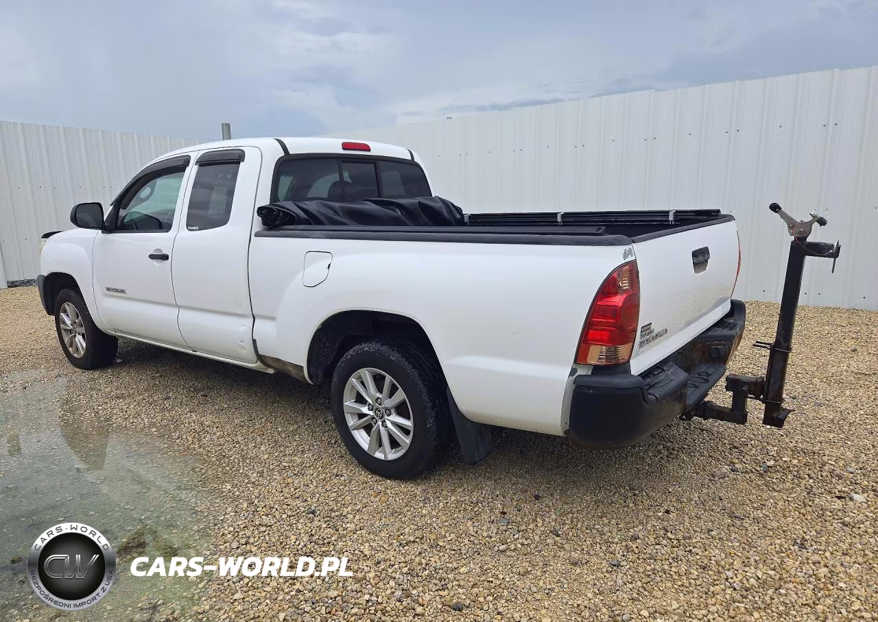 2013 Toyota Tacoma Base VIN:5TFTX4CN2DX032517 - 2