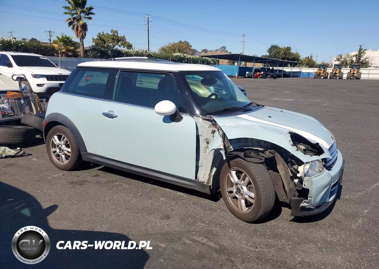 2013 Mini Cooper VIN:WMWSU3C54DT687684 - 4