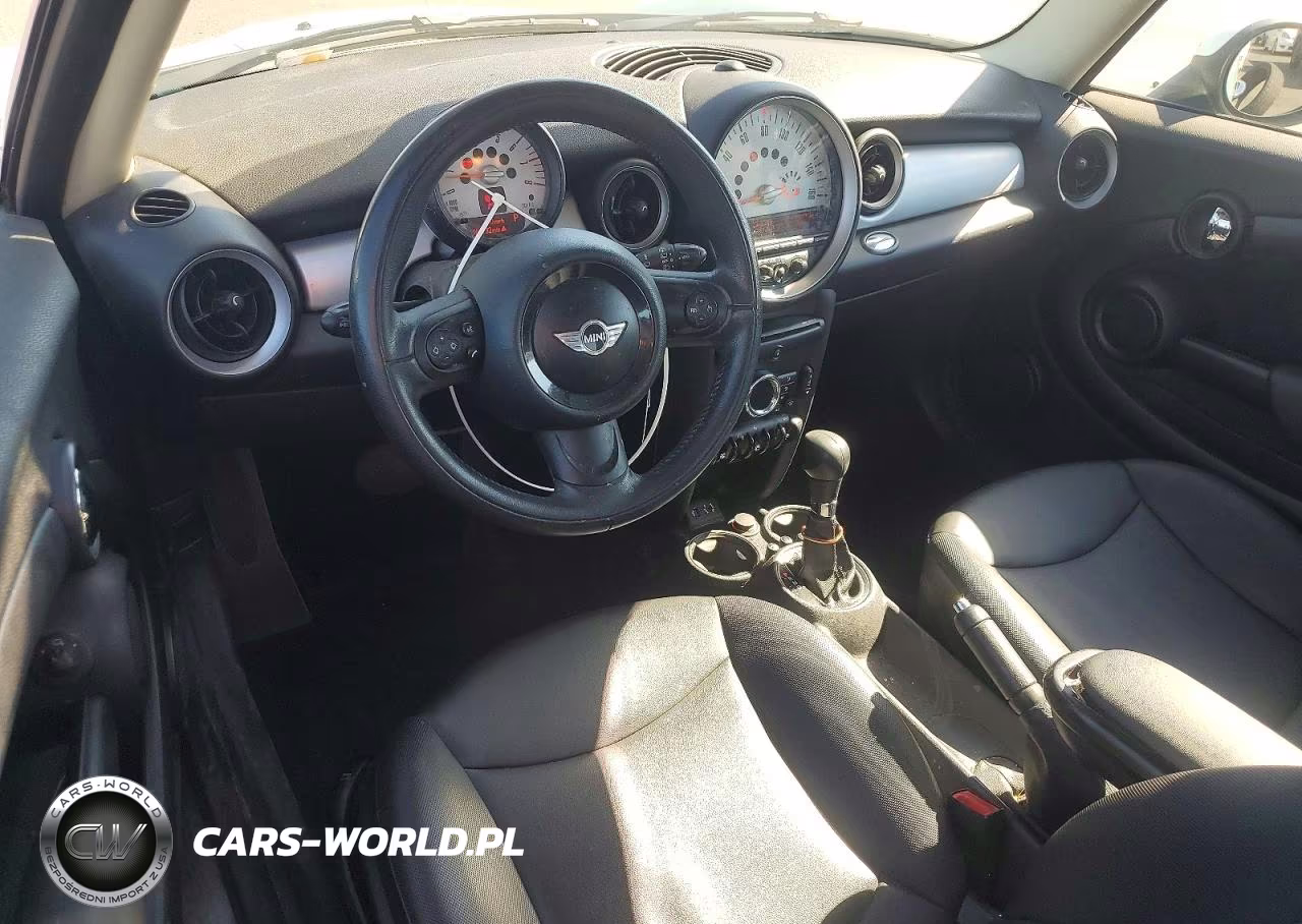 2013 Mini Cooper VIN:WMWSU3C54DT687684 - 8