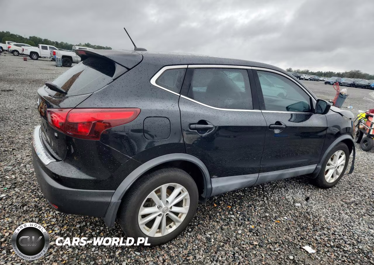 2018 Nissan Rogue Sport S VIN:JN1BJ1CP8JW102944 - 3