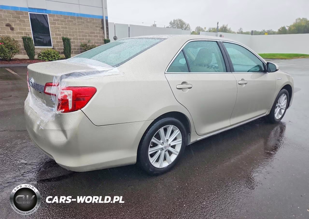 2014 Toyota Camry Hybrid Xle VIN:4T1BD1FK3EU098853 - 3