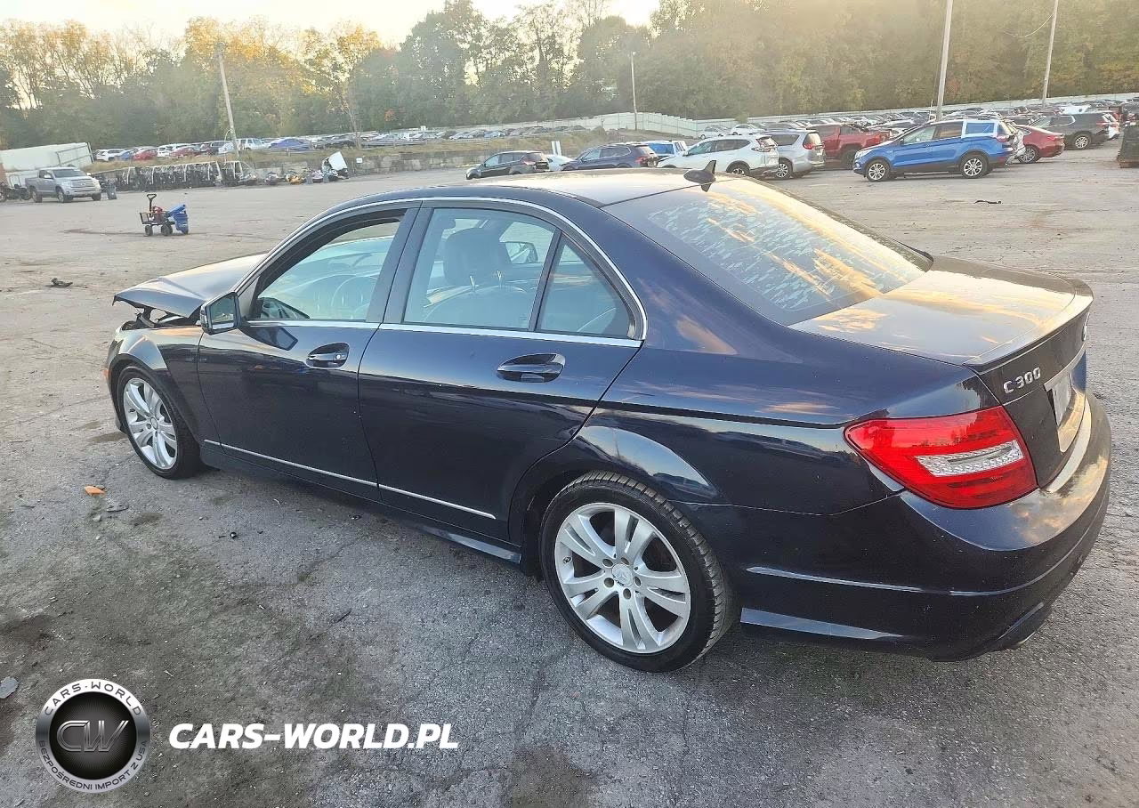 2012 Mercedes-Benz C 300 4Matic VIN:WDDGF8BB7CR197846 - 2