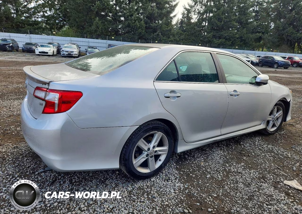 2012 Toyota Camry Se VIN:4T1BF1FK4CU063133 - 3