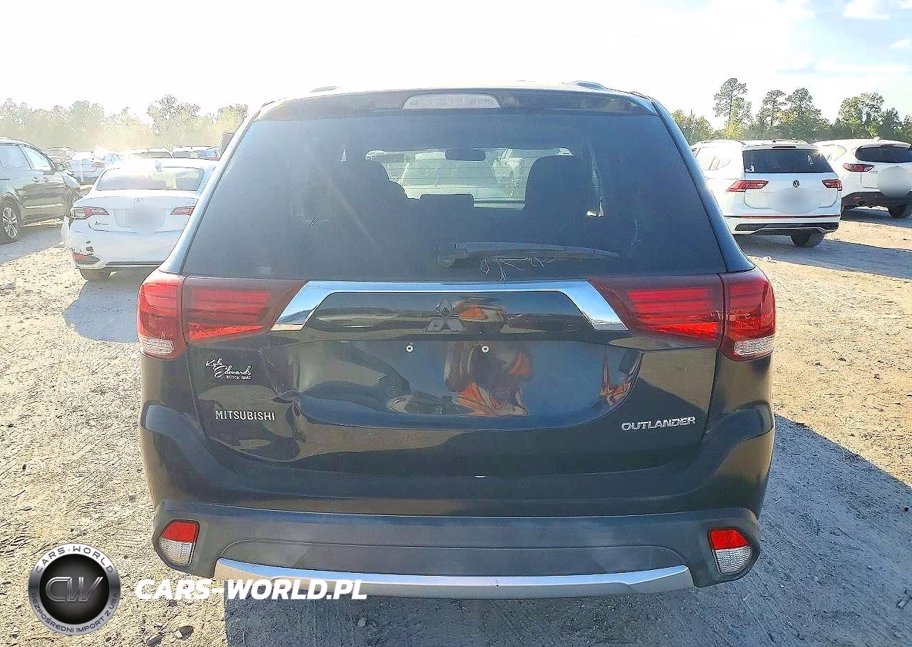 2018 Mitsubishi Outlander Es VIN:JA4AD2A34JZ041140 - 6