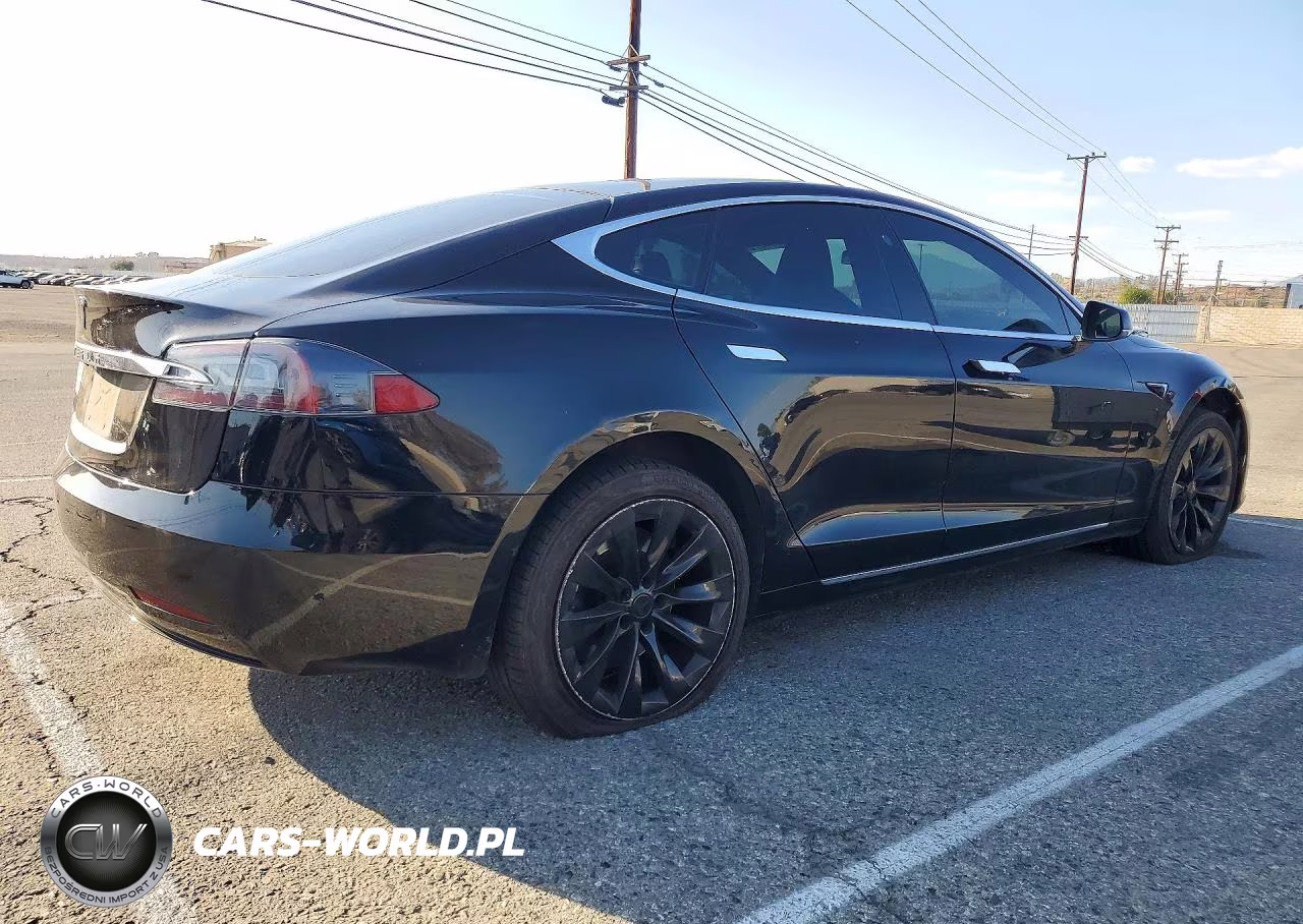 2017 Tesla Model S VIN:5YJSA1E11HF231127 - 3