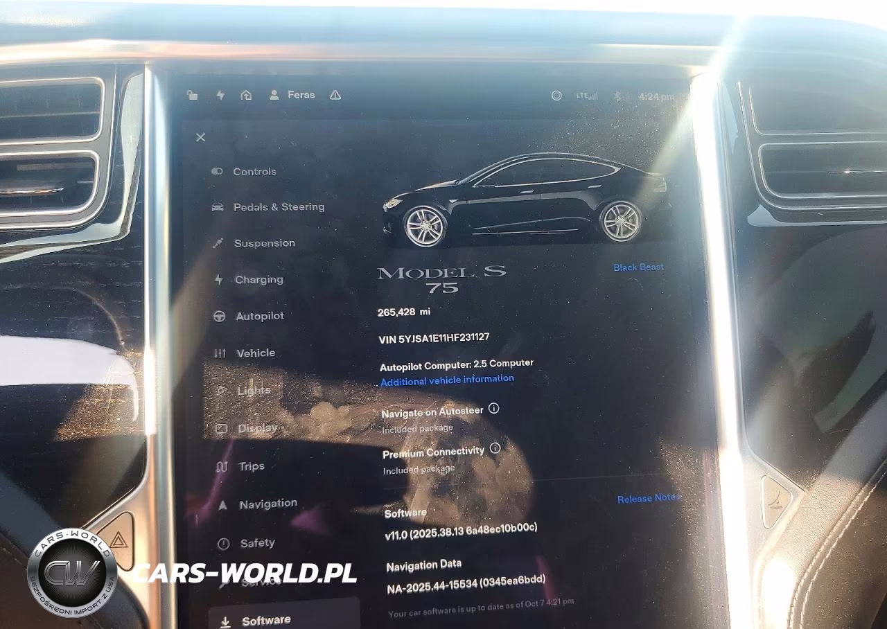 2017 Tesla Model S VIN:5YJSA1E11HF231127 - 9
