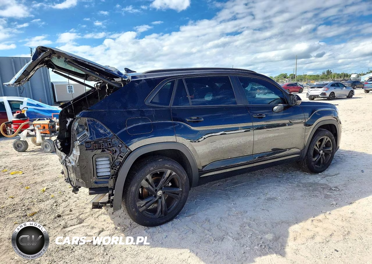 2026 Volkswagen Atlas Cross Sport Sel R-Line Black VIN:1V2AC2CA3TC205986 - 3