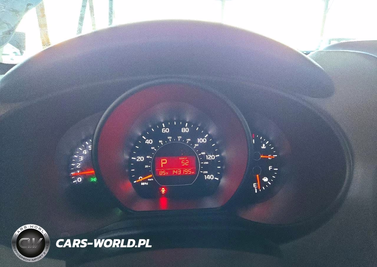 2015 Kia Soul Base VIN:KNDJN2A21F7121508 - 9